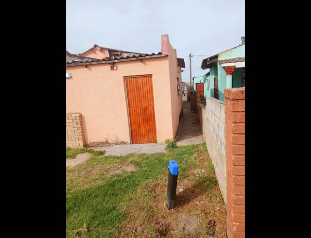 3 BEDROOM HOUSE FOR SALE IN MOTHERWELL NU 2